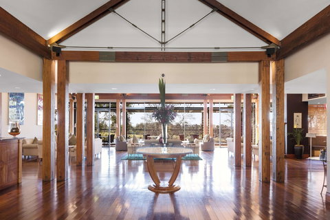 Oaks Cypress Lakes Resort - Holiday Cairns 3