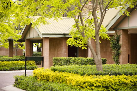 Mercure Resort Hunter Valley Gardens - Holiday Cairns 2