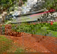 Bayside Holiday Apartments - Holiday Cairns