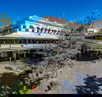 Hides Hotel Cairns - Holiday Cairns