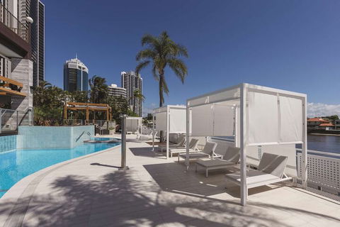 Vibe Hotel Gold Coast - Holiday Cairns 7