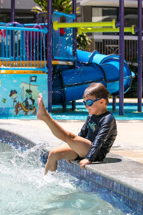 Paradise Resort Gold Coast - Holiday Cairns 0