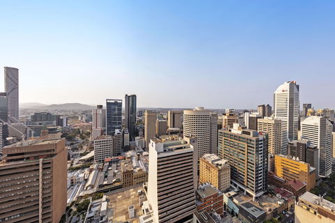 Oaks Brisbane On Charlotte Suites - Holiday Cairns 0