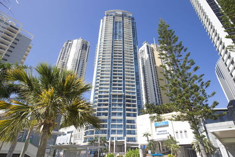 Mantra Towers Of Chevron - Holiday Cairns 0