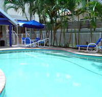 Budds Beach Apartments - Holiday Cairns