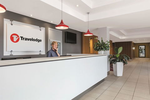 Travelodge Hotel Garden City Brisbane - Holiday Cairns 3