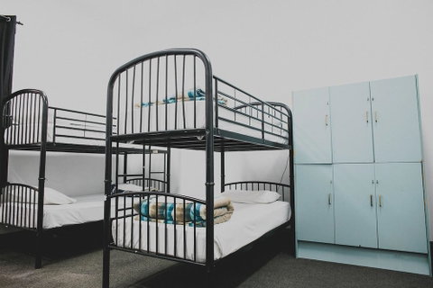 Nomads Brisbane Hostel - Holiday Cairns 0