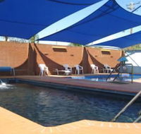 Dragon Phoenix Motel  Restaurant - Holiday Cairns