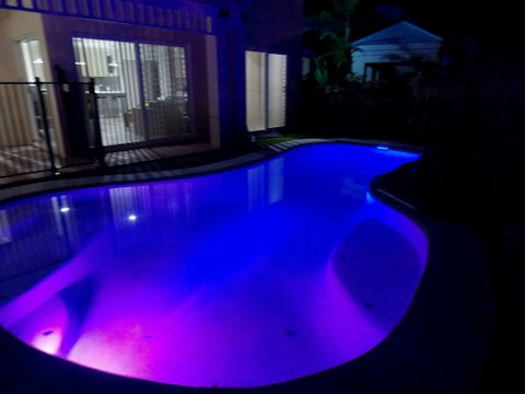 The Villas Palm Cove - Holiday Cairns 3
