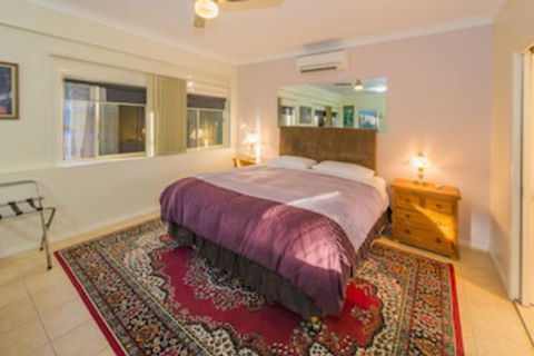 Bonville Lodge Bed & Breakfast - Holiday Cairns 0
