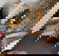 The Denman Hotel - Holiday Cairns