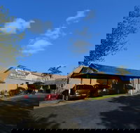 Executive Hideaway Motel - Holiday Cairns