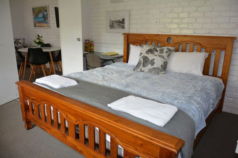 Bundaberg Coral Villa Motor Inn - Holiday Cairns 6