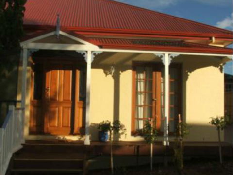 Quayside Cottages - Holiday Cairns 5