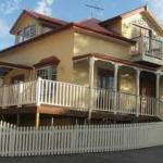 Quayside Cottages - Holiday Cairns 0