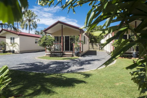 The Palms Hervey Bay - Holiday Cairns 2