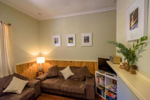Lewana Cottages - Holiday Cairns 5