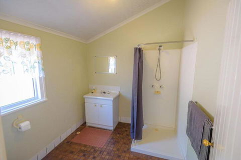 Lewana Cottages - Holiday Cairns 6