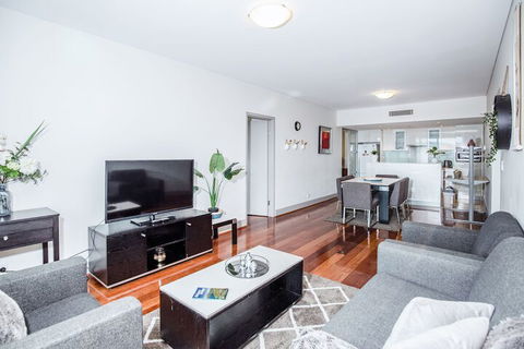 DD Apartments On Sussex - Holiday Cairns 7