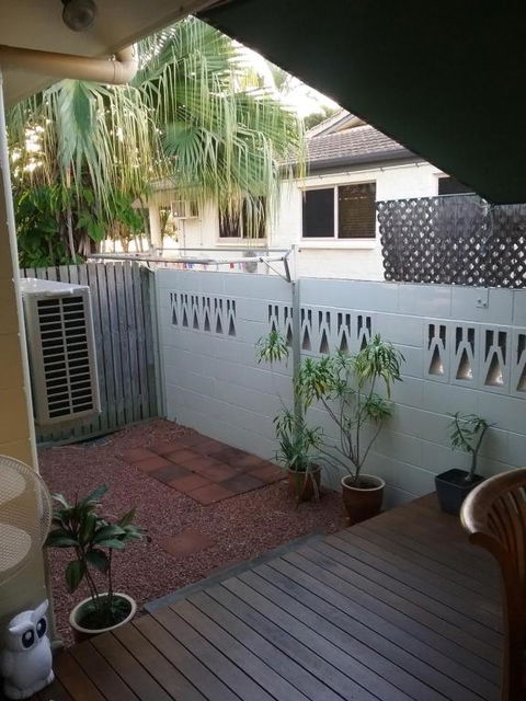 A City Retreat 2BR Apartment Reid Park Townsville - Holiday Cairns 3
