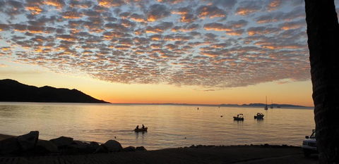 A City Retreat 2BR Apartment Reid Park Townsville - Holiday Cairns 1
