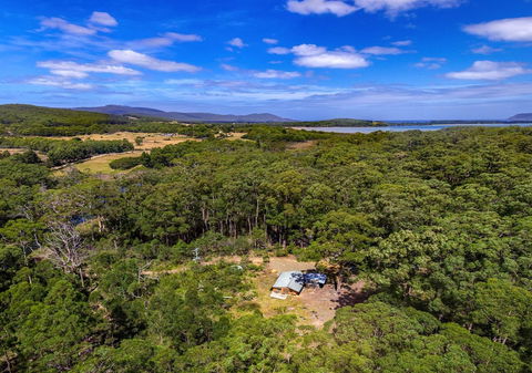 Saintys Creek Cottage - Holiday Cairns 2
