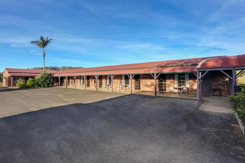 Fernvale Hotel Motel - Holiday Cairns 5