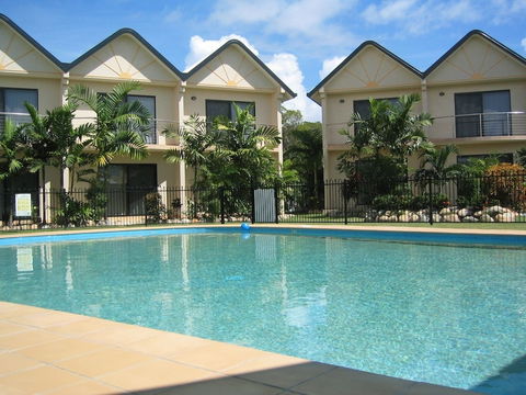 Hinchinbrook Resorts - Holiday Cairns 1