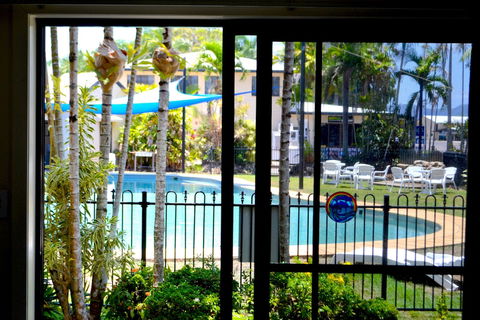Hinchinbrook Resorts - Holiday Cairns 3
