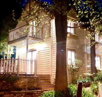 Aldgate Creek Cottage Bed  Breakfast - Holiday Cairns