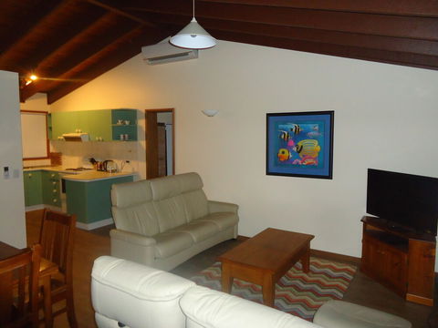 Dalmeny Shores - Holiday Cairns 0