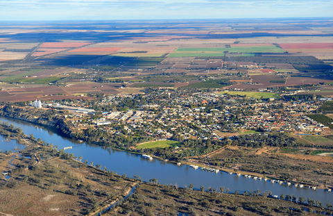 Waikerie Holiday Park - Holiday Cairns 3