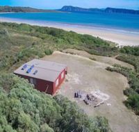 Cloudy Bay Cabin - Holiday Cairns
