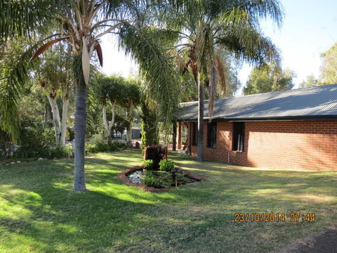 Kalbarri Tudor Holiday Park - Holiday Cairns 6