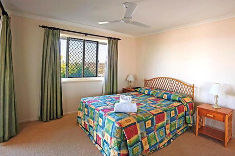 Verandahs - Holiday Cairns 7