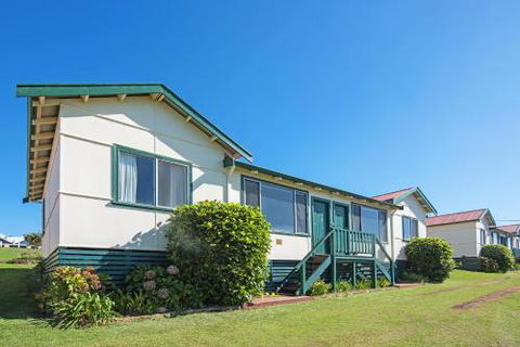 Augusta Hotel Motel - Holiday Cairns 2
