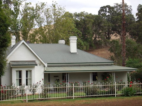 Woodlands Of Bridgetown B & B - Holiday Cairns 3