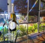 Blacksmiths Sea Breeze - Holiday Cairns