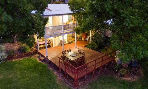 Chestnut Brae Farmstay - Holiday Cairns 1