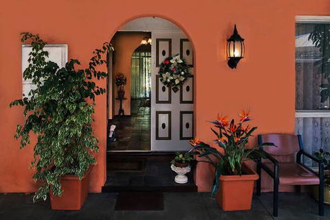 The Spanish Lodge And B&B - Holiday Cairns 1