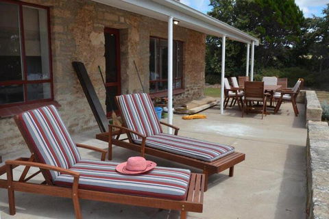Ratcliff Cottage - Holiday Cairns 4