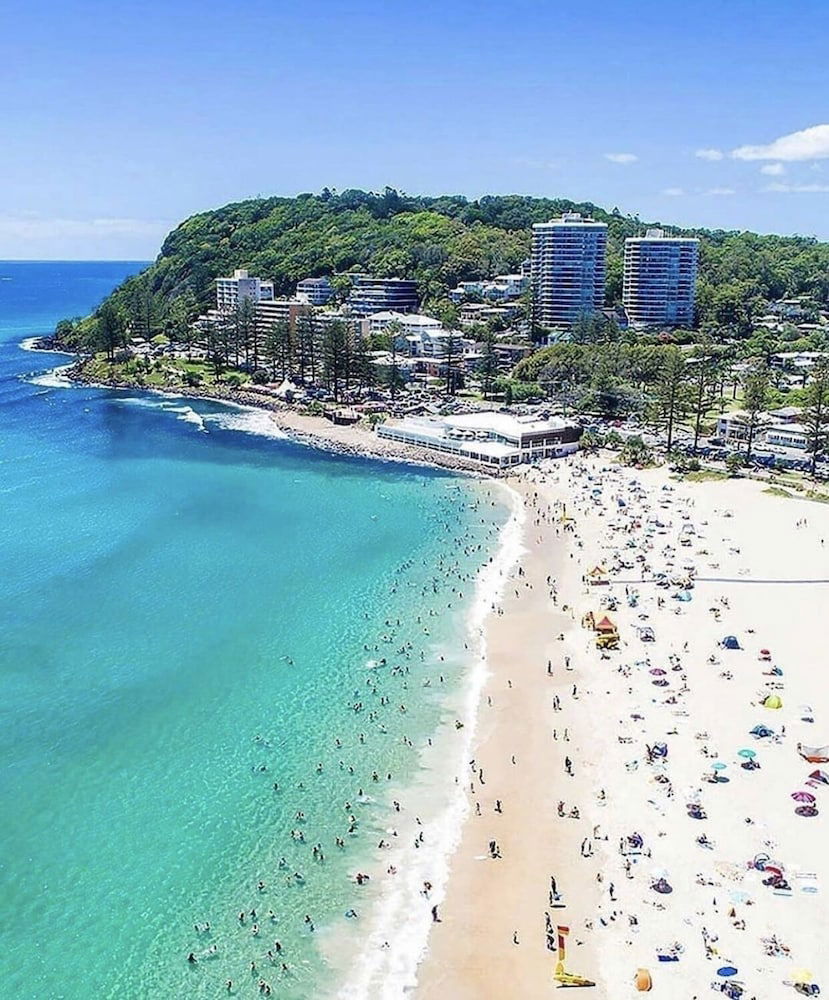  Holiday Cairns