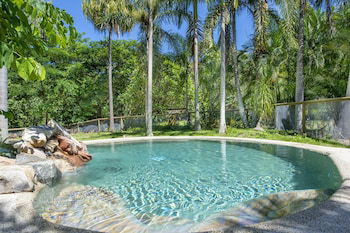  Holiday Cairns