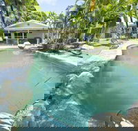 John's Tropical Island Home - Holiday Cairns