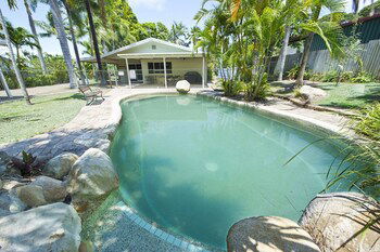 John's Tropical Island Home - Holiday Cairns 0