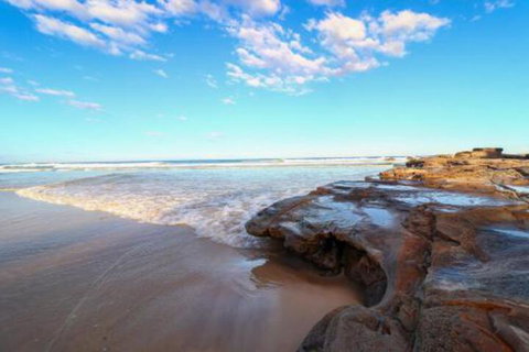 Seaside Escape - Holiday Cairns 4