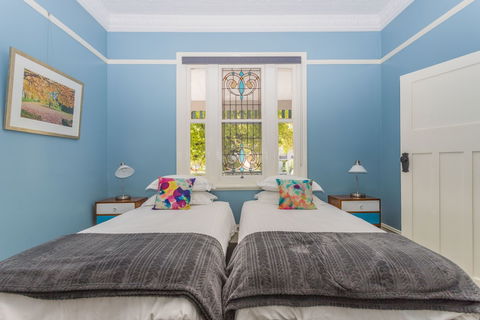Blue Door Apartments - Holiday Cairns 4