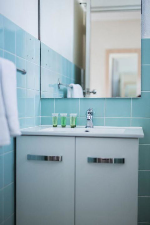Hotel Canobolas Motel & Units - Holiday Cairns 3