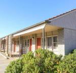 Hotel Canobolas Motel  Units - Holiday Cairns