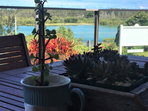 Riverside Rest Nambucca Heads - Holiday Cairns 3
